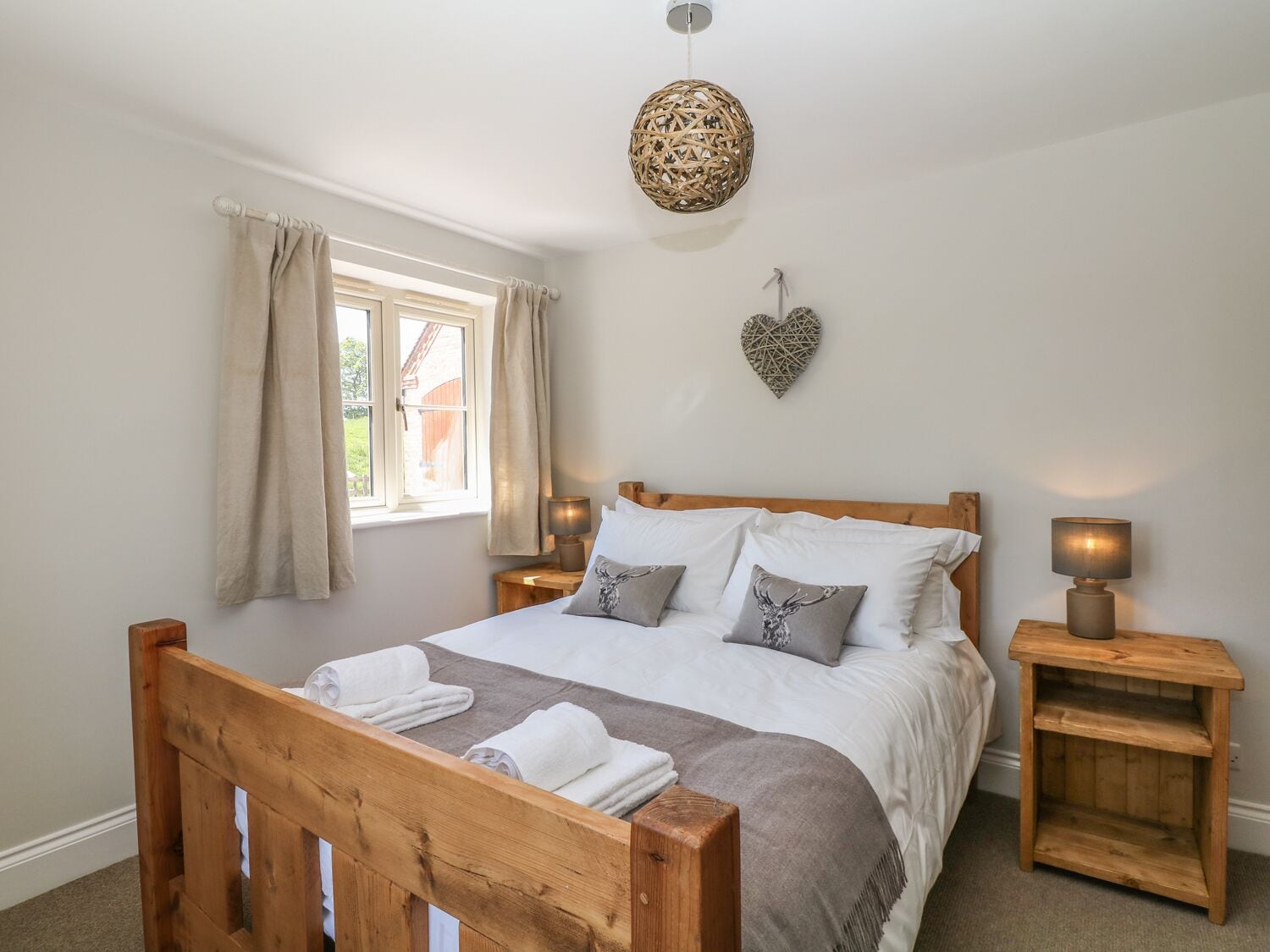 Cottage | 6 bedrooms, individually decorated, individually furnished, free WiFi