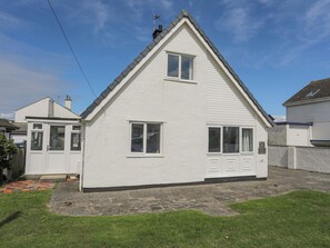 Cottage | Exterior - Crows Nest - Rhosneigr (Rhosneigr)