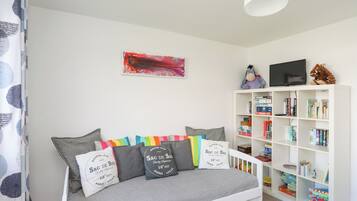Cottage | Interior