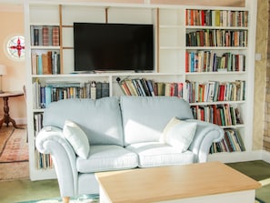 Cottage | Interior