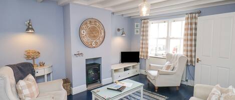 Cottage | Living area