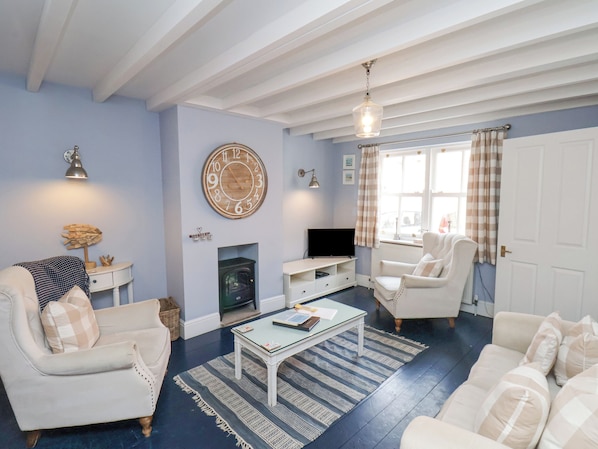 Cottage | Living area