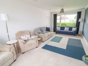 Cottage | Living area