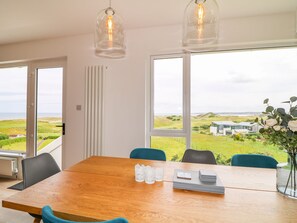 Cottage | Interior - Seacoast Cottage (Coleraine)