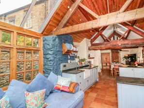 Cottage | Living area