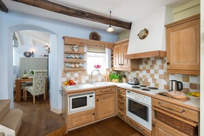 Cottage | Interior - Cobbles House (Whitby)