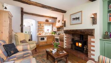Cottage | Interior