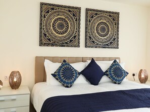 4 bedrooms, individually decorated, individually furnished, free WiFi