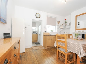 Cottage | Dining - Lowena Cottage (Looe)