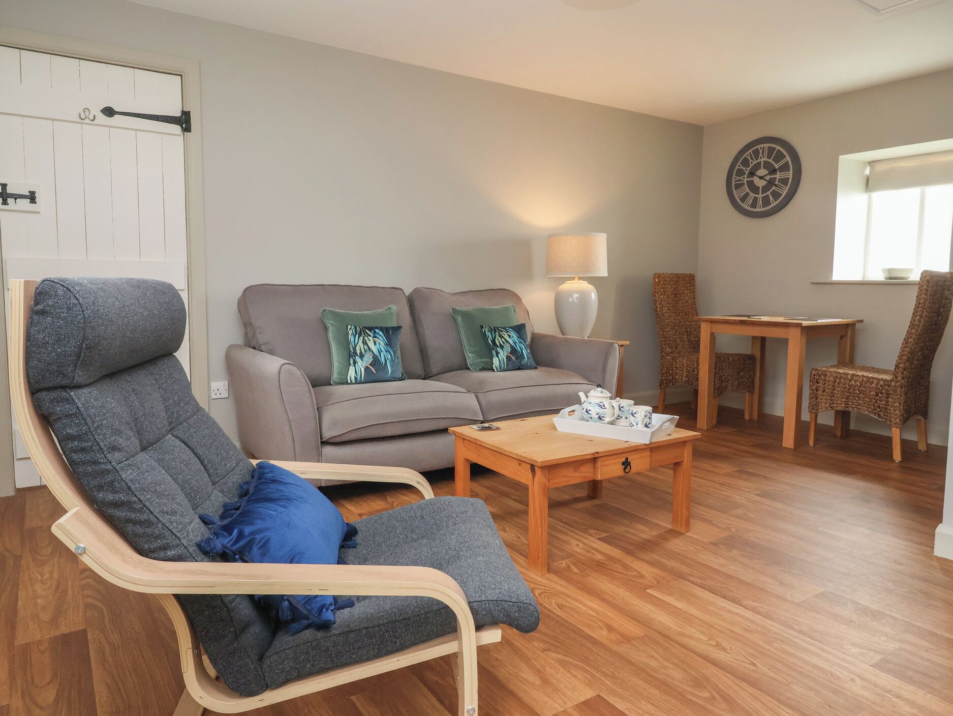 Cottage | Living area