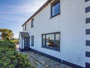Cottage | Exterior