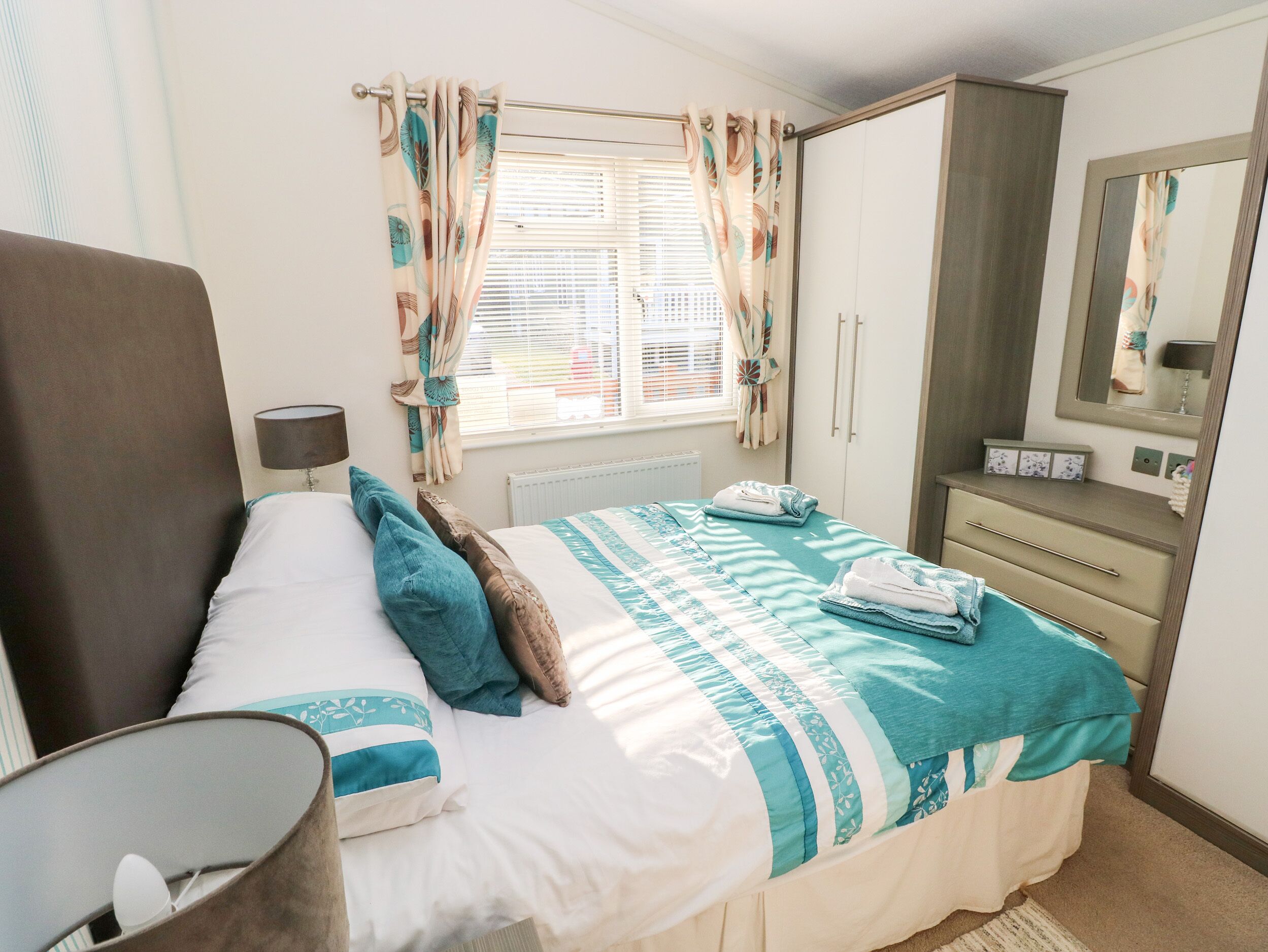 Cottage | 3 bedrooms, individually decorated, individually furnished, free WiFi