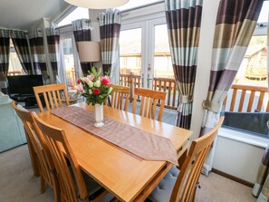 Dining - The Heritage Park - Serendipity (Narberth)