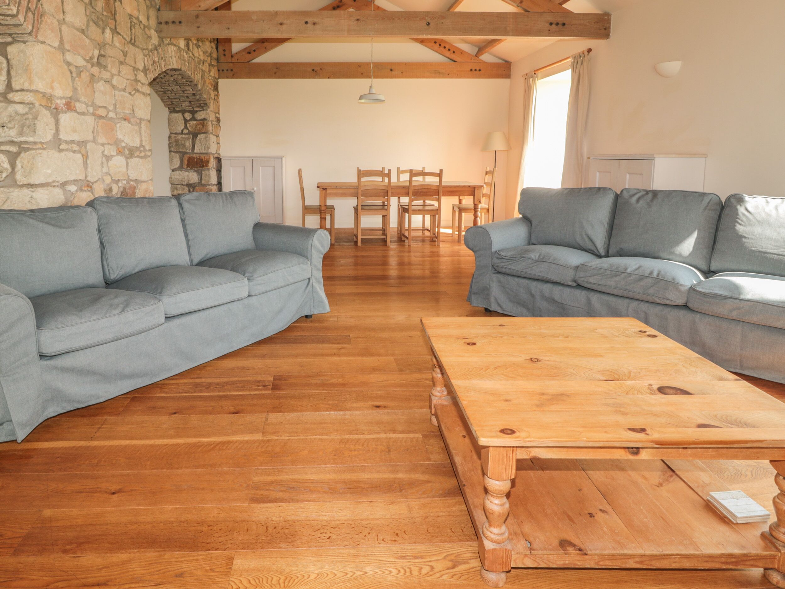 Chaumière | Aire de séjour