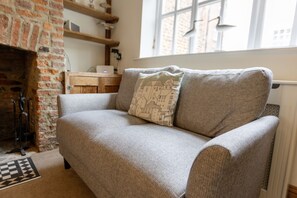 Cottage, Private Bathroom | Lounge - Farndale Cottage (Whitby)