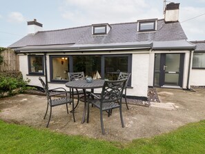 Cottage | Interior - Tyddyn Serri (Rhosneigr)