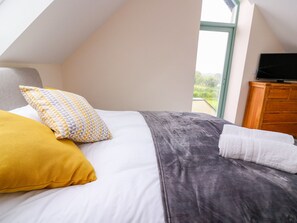 Cottage | 3 bedrooms, individually decorated, individually furnished, free WiFi - Bwthyn Eisteddfa Fach (Crymych)