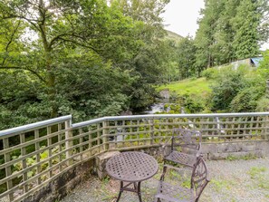 Cottage | Property grounds