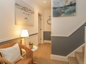 Cottage | Interior - Hillcrest (Scarborough)