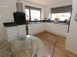 Cottage | Interior - Changing Tide (Chathill)