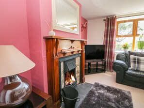 Cottage | Interior - The Cottage (Pickering)