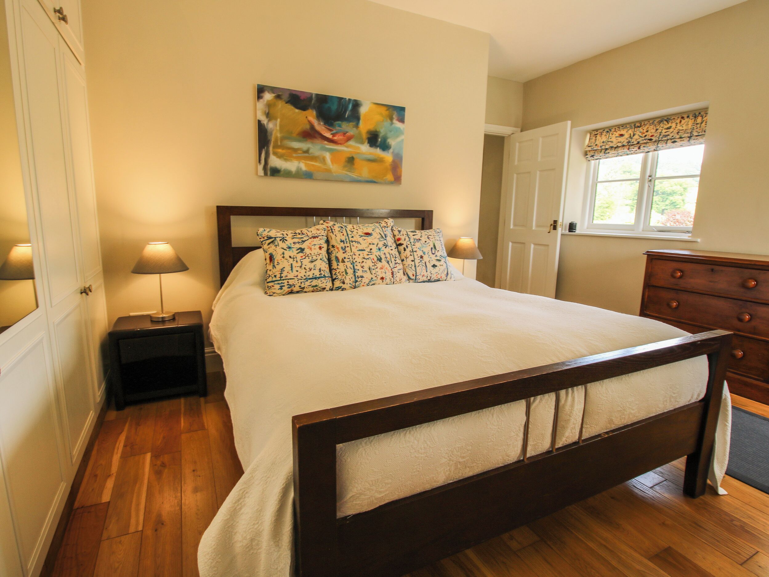 Cottage | 2 bedrooms, individually decorated, individually furnished, free WiFi