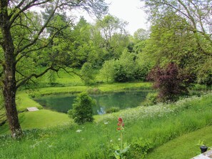 코티지 | 숙박 시설 구내
