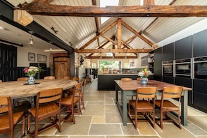 Cottage | Private kitchen | Microwave, dishwasher, electric kettle, cookware/dishes/utensils - Sykes Lodge (Malton)