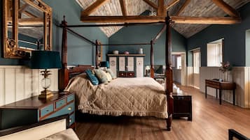 Cottage | 6 bedrooms, individually decorated, individually furnished, free WiFi