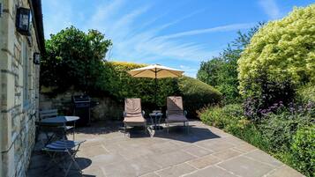 Cottage | Outdoor dining