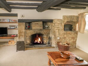 Cottage | Living room - Spring Cottage (Banbury)