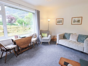 Casa de campo | Área de sala de estar | Televisión