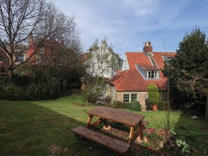Cottage | Tempat makan outdoor