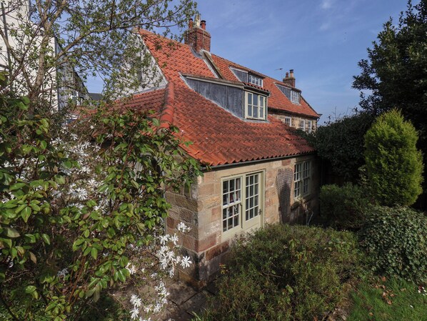 Cottage | Exterior