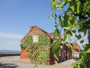 Cottage | Exterior