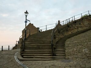 Pool - Mews Cottage (Whitby)