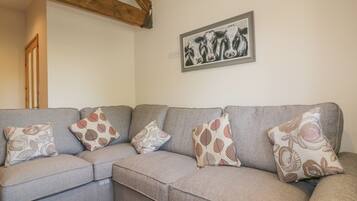 Cottage | Living room | TV