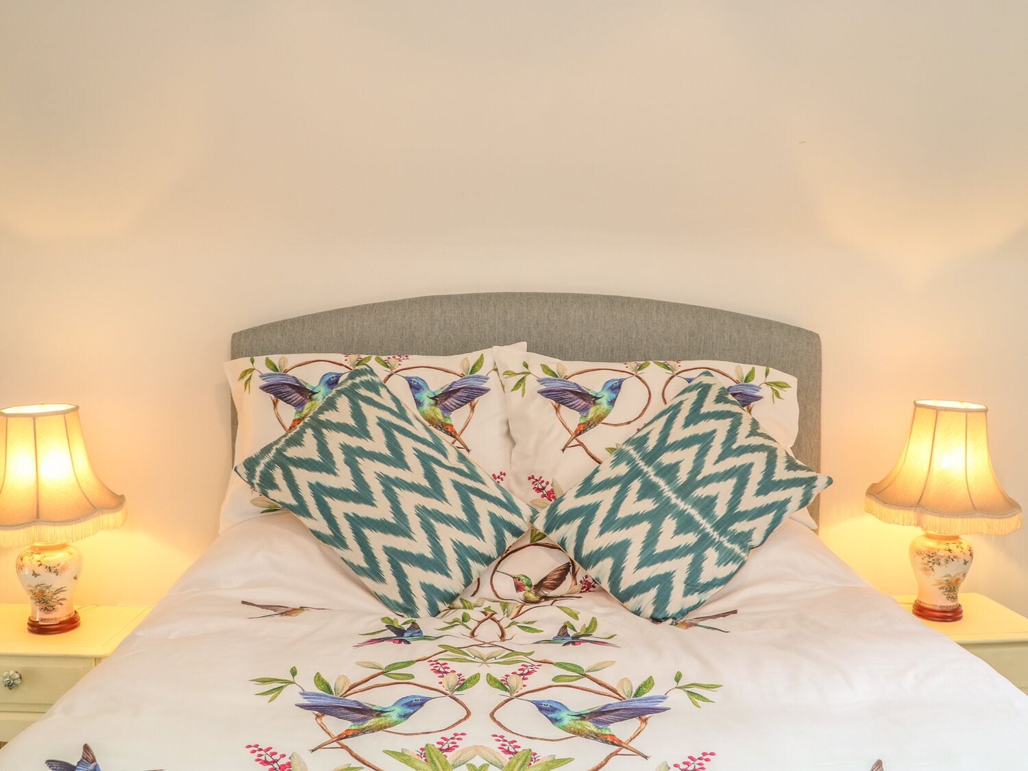 Cottage | 2 bedrooms, individually decorated, individually furnished, free WiFi