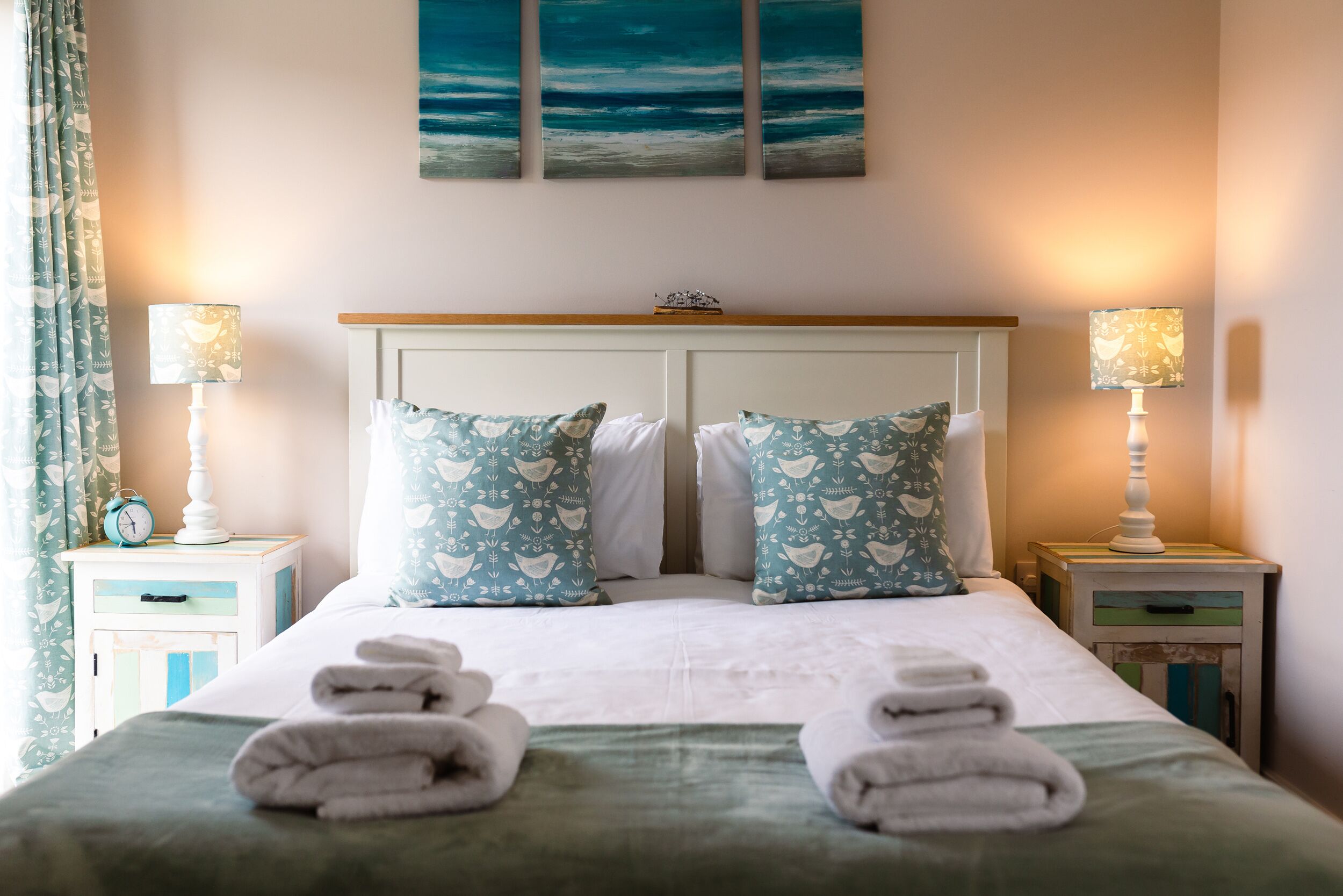 3 bedrooms, individually decorated, individually furnished, free WiFi