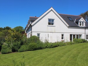 Cottage | Exterior