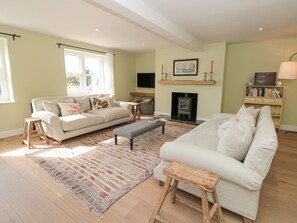 Cottage | Interior - Willow Cottage (Dartmouth)