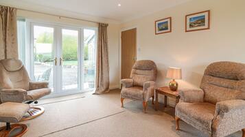 Cottage | Bahagian dalam