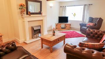 Cottage | Living area