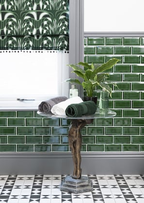 Cottage | Bathroom | Shower