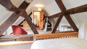 3 slaapkamers, individueel gedecoreerd, individueel gemeubileerd