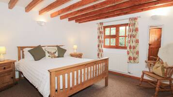 3 bedrooms, individually decorated, individually furnished, free WiFi