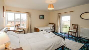 Ferienhaus | 6 Schlafzimmer, individuell dekoriert, individuell eingerichtet