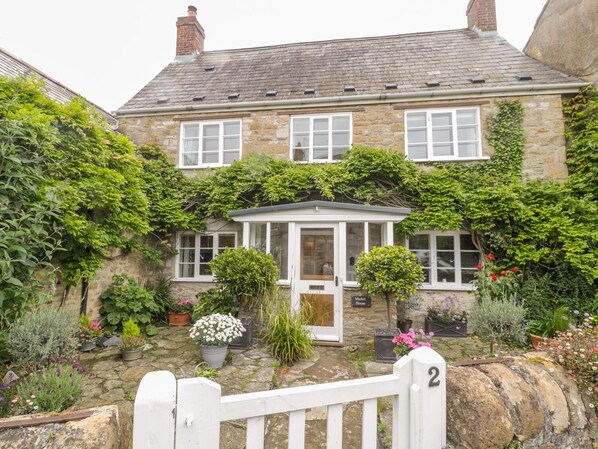 Cottage | Interior - Market House (Weymouth)