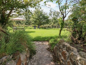 Interior - Little Freestone (Kilgetty)