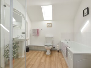 コテージ | バスルーム | シャワー